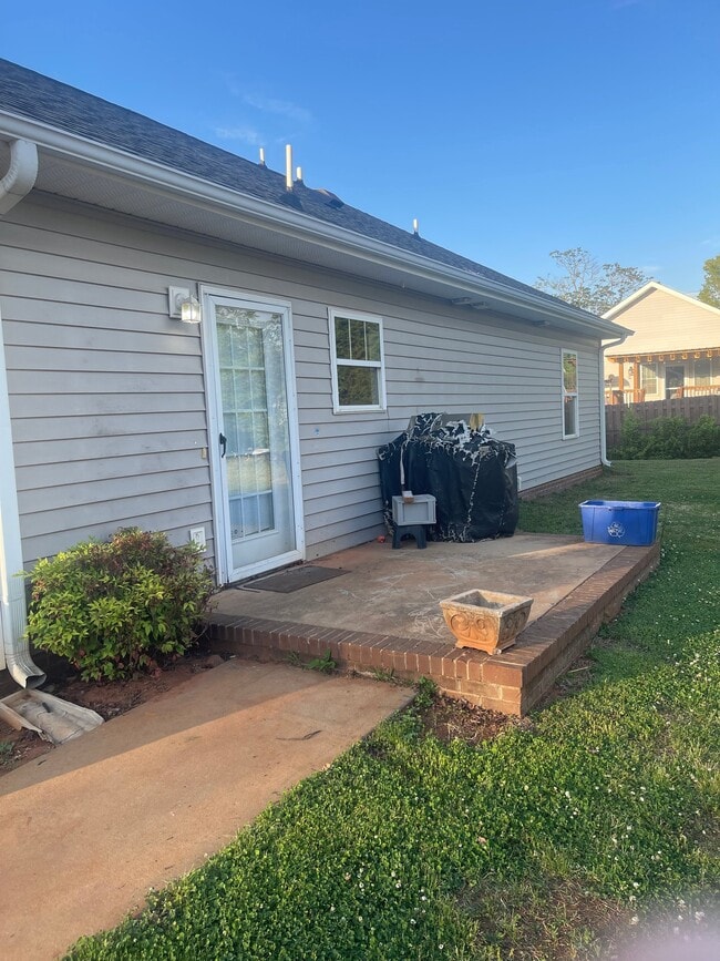 Photo - 420 Oconner Ct