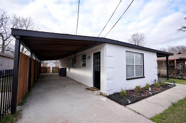 Photo - 4535 Parry Ave