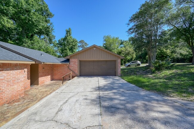 Photo - 25747 Timber Lakes Dr