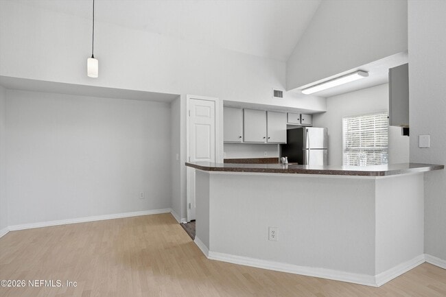 Photo - 13700 Richmond Park Dr N Unit 305