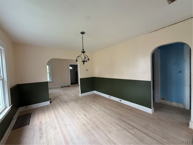 Photo - 1200 N Glencove Rd