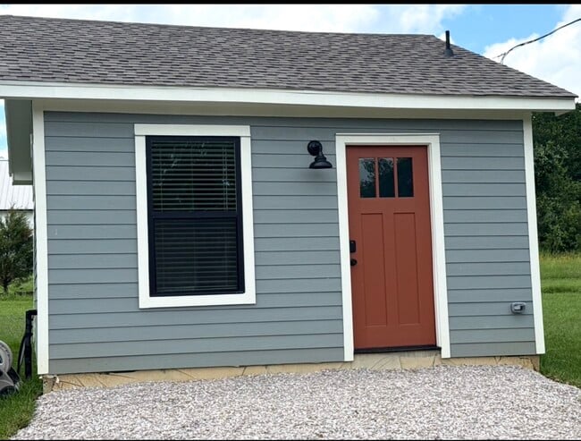 Building Photo - 1307 Hidden Creek Ln
