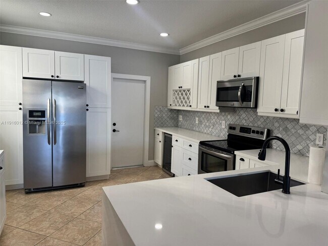 Photo - 3748 San Simeon Cir