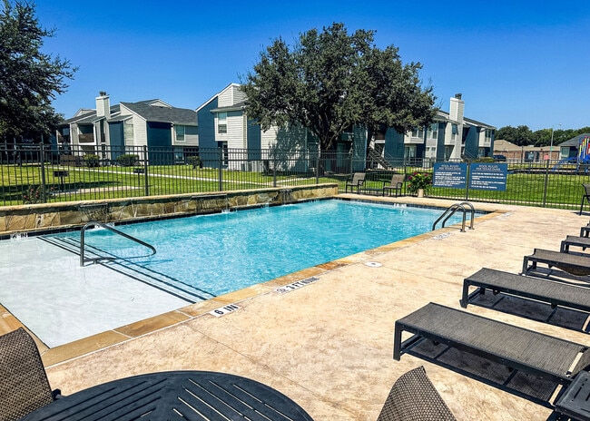 Photo - The Leighton