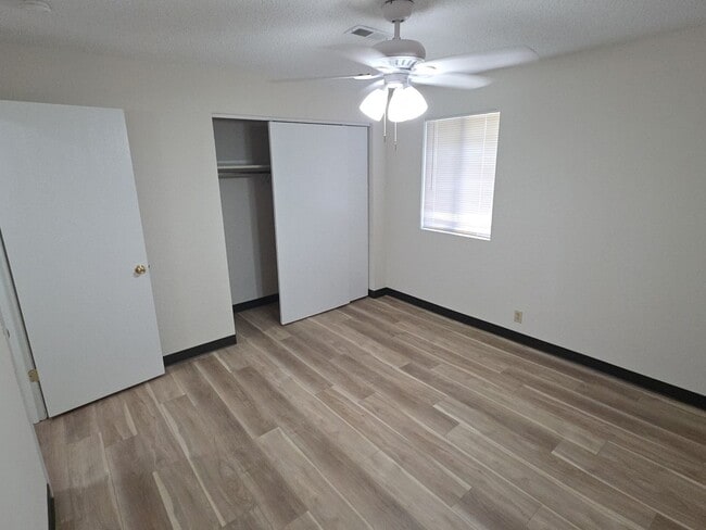 325 Suppiger Ln Unidad 206
