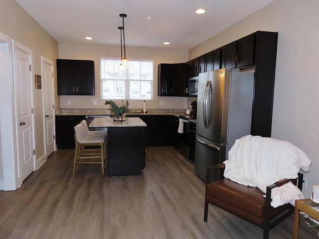 Photo - 204 Harper Lndg