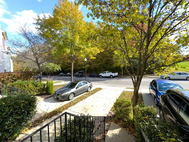 Photo - 8010 Pennington Dr