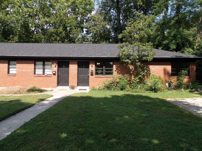 Building Photo - 103 Carey Ave Unit 1 Rental
