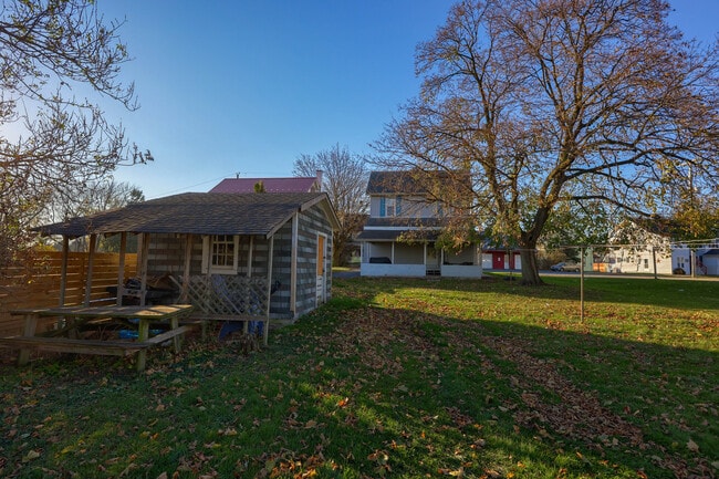 Photo - 7 Twin Brook Rd
