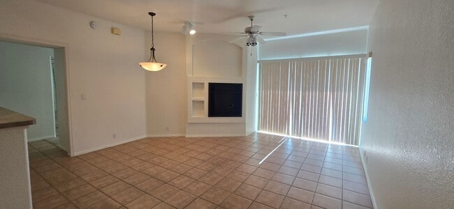 Photo - ucsag221 Unidad 221