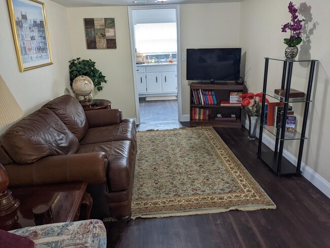 Photo - 9003 Mahogany Row SE Unit C