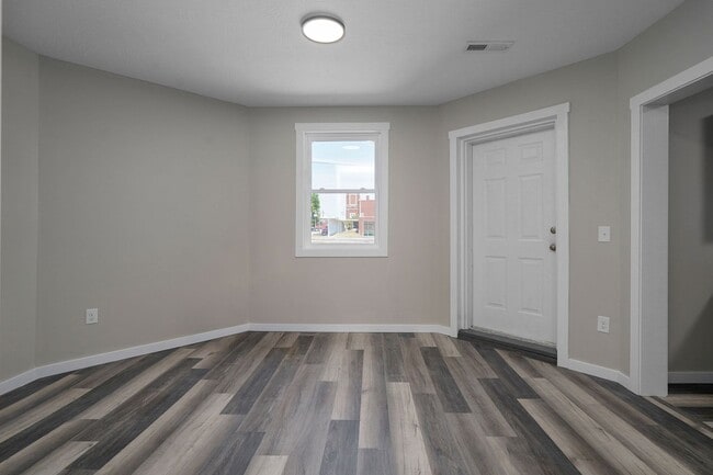 Photo - 652 S Jefferson Ave