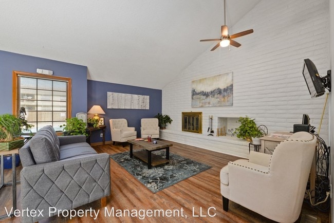 Regency Park Apartments