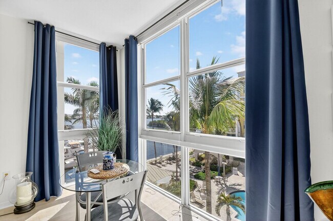 Photo - 806 E Windward Way Unit #404