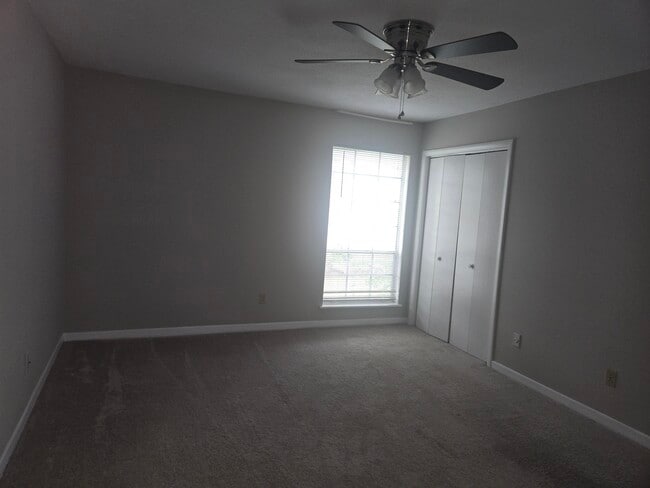 Photo - 3600 Chateau Dr Unit E-205