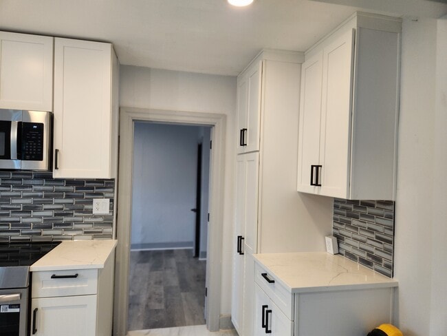 Photo - 320 W Main St Unit #3