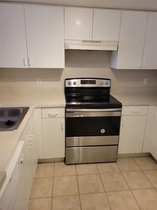 Photo - 4195 N Haverhill Rd Unit 315