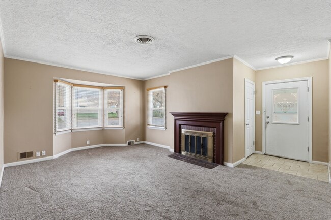 Photo - 2927 Brinker Ave