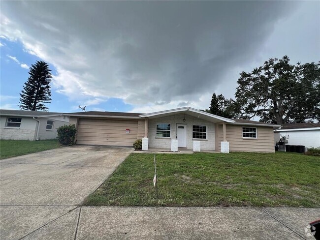 Building Photo - 7315 Brentwood Dr Rental
