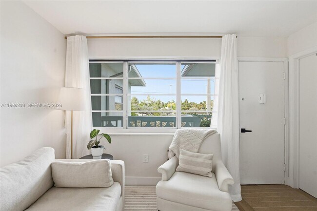 Photo - 1100 11th St Unidad 405