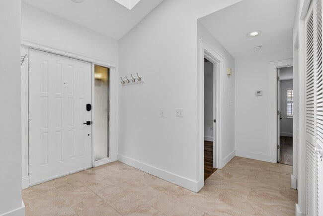 Photo - 13085 Belhaven Ct Unidad 4