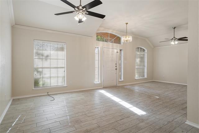 Photo - 1204 Morrow Ln