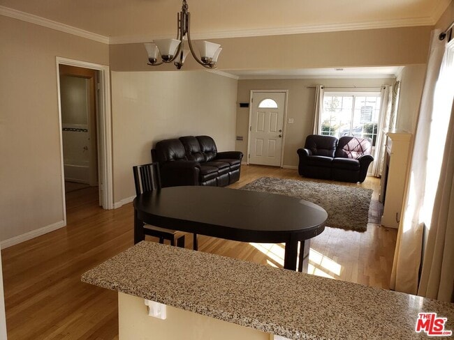 Photo - 1729 S Carmelina Ave