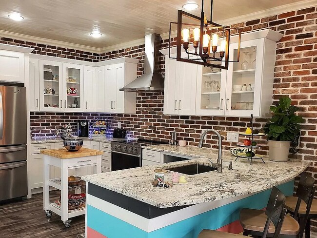 Photo - 921 Marine Dr Unidad 327