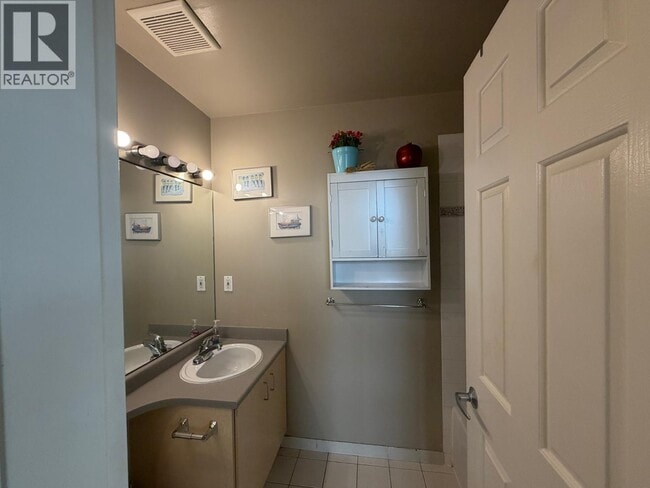 Photo - 1010 Howe St Unité 808