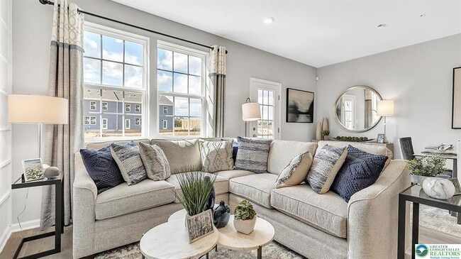 Photo - 1208 Martin Rd