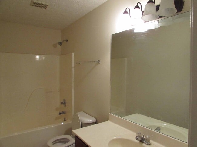 Photo - 3820 Banyan Dr