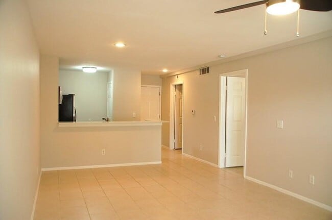 Photo - 1845 Palm Cove Blvd Unidad the verano
