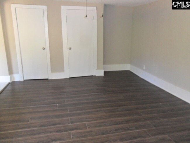 Photo - 1241b Johnson Ave