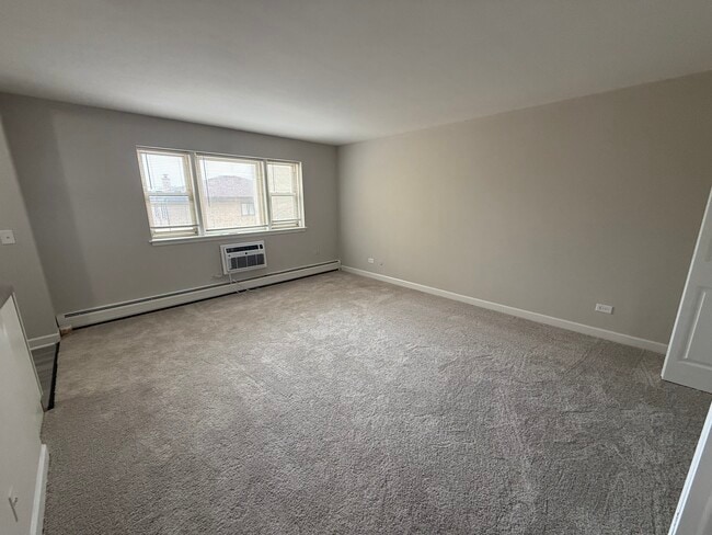 Photo - 3001 N Thatcher Ave