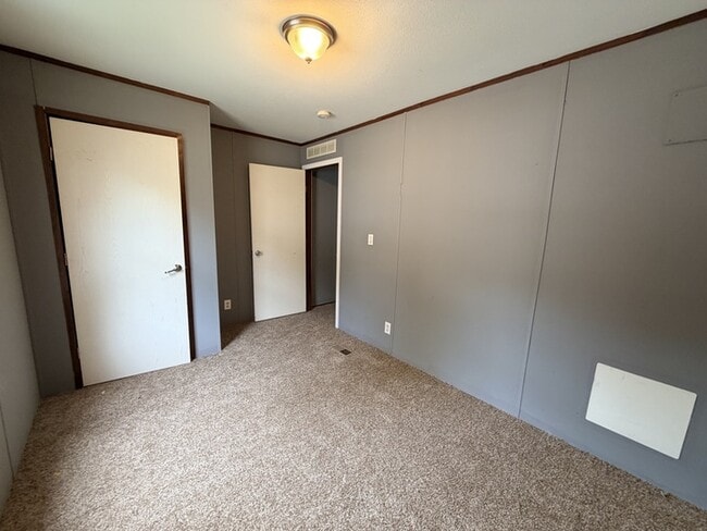 Photo - 76 E U.S. Hwy 6