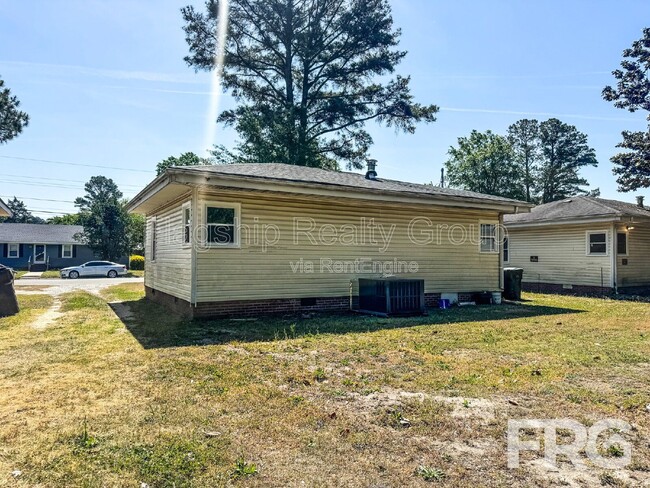 Photo - 1403 Clingman St