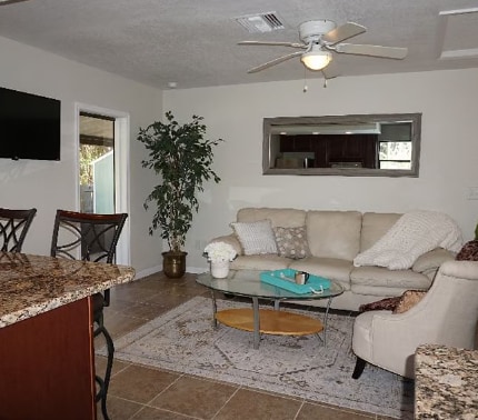 Photo - 1-Bedroom Cottage in a Quiet Melbourne Neighborhood Unit 2