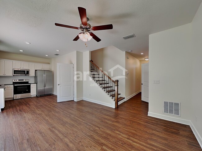 Photo - 10323 Marsh Edge Ct