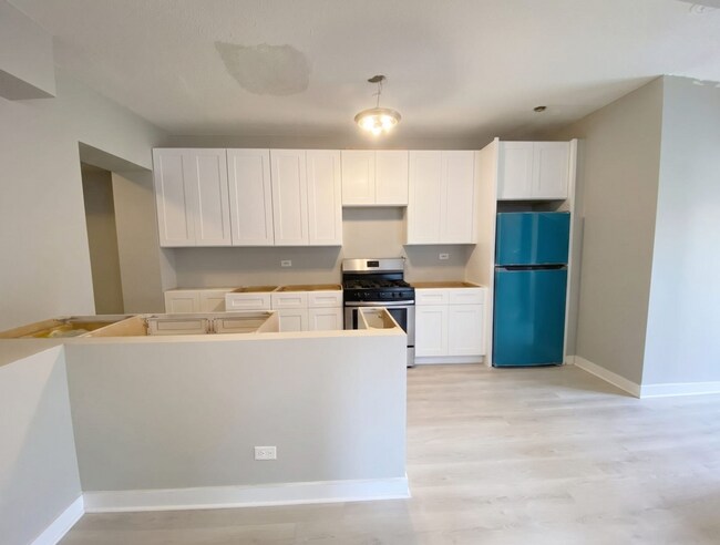 Photo - 4626 W Lawrence Ave Unit 2
