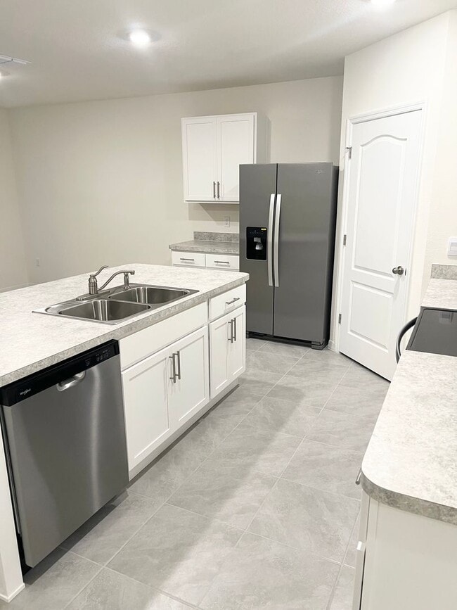 Photo - 4 BEDROOM 2 BATHROOM HOUSE FOR RENT