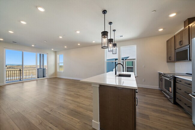 Photo - 10882 Lyric St