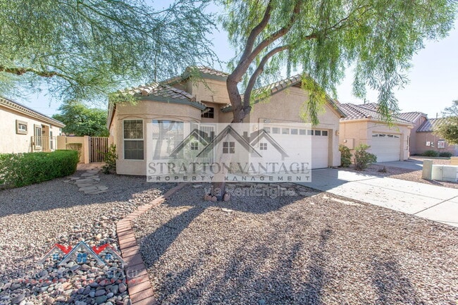 Photo - 1015 E Brentrup Dr