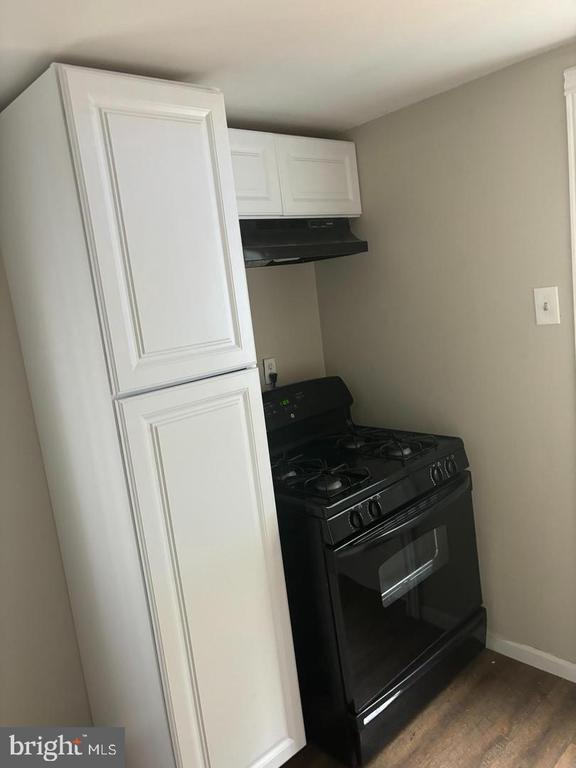 Photo - 334 Middlesex St