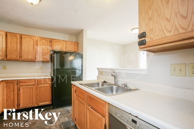 Photo - 7152 Moon Ct