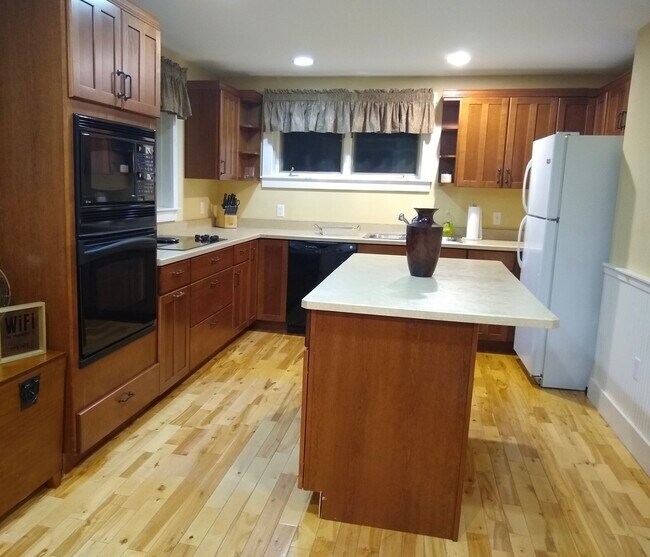 Photo - 26 Parkside Dr Unit 101