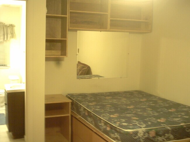Photo - 1332 Central Ave Apartments Unit 6