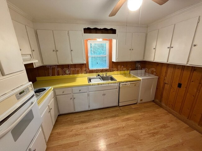 Photo - 6831 W Mt Dr