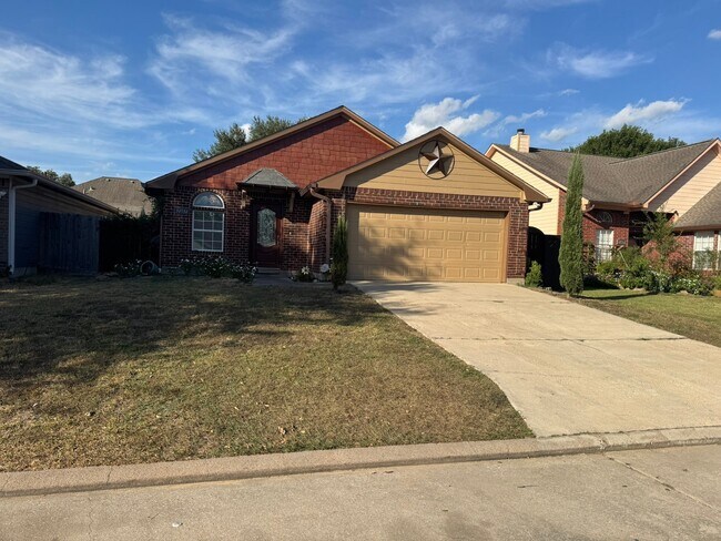 Photo - 34534 Lake Side Dr