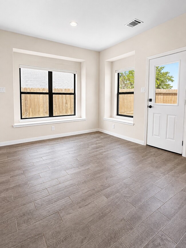 Photo - 40575 Goldeneye Pl