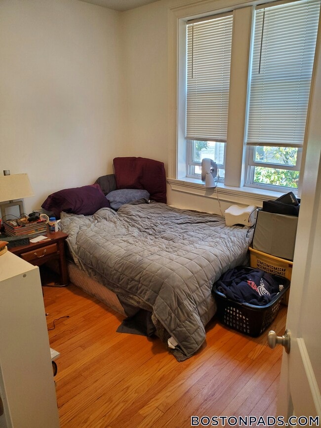 Photo - 170 Maple St Unit 111